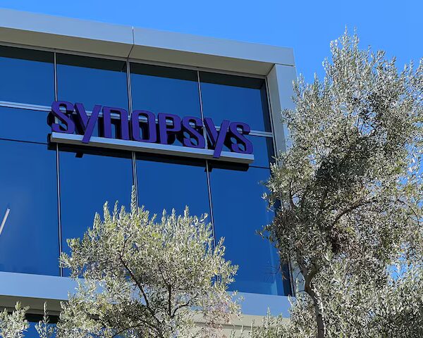 Synopsys Halts China Sales Due to U.S. Export Restrictions