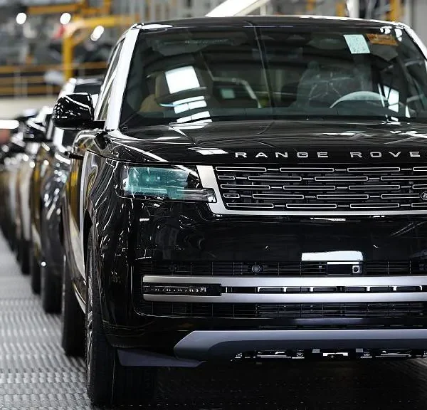 UK Car Production Hits 70-Year Low Amid Tariffs, EV Shift, and Export Challenges