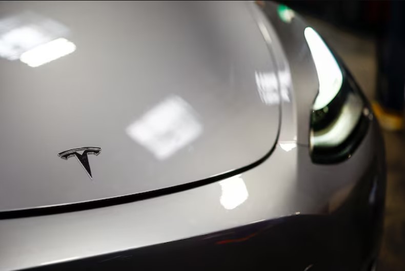 Tesla to Deliver First Driverless Model Y in June, Musk Announces
